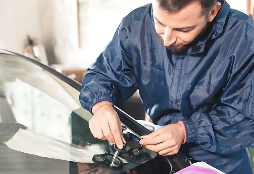 windshield-repair-near-me-carson-ca-same-day-service-available