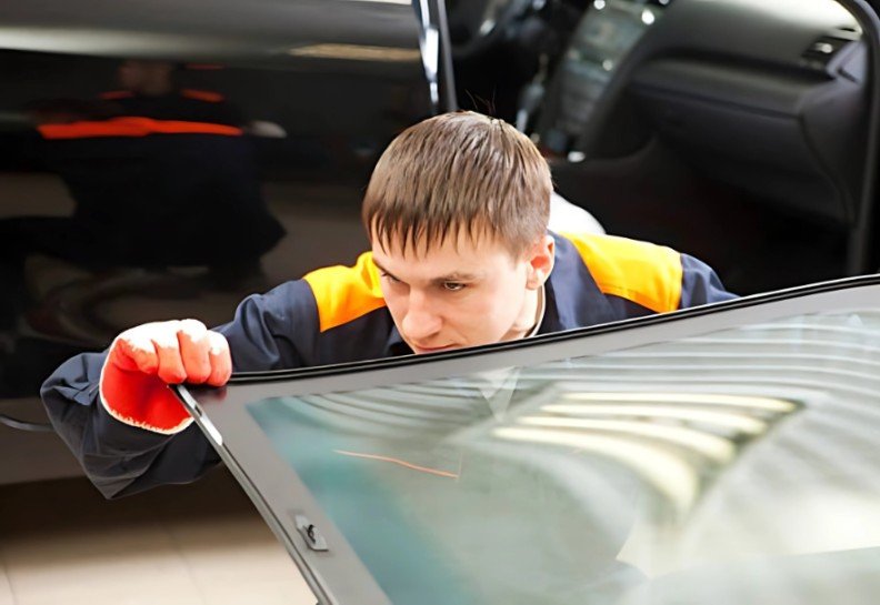 windshield-repair-near-me-culver-city-ca-request-same-day-fixes-for-chips-and-cracks